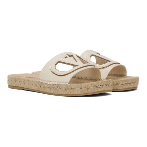 Valentino Garavani Shoes - VALENTINO GARAVANI
White Cutout Logo Sandals 41